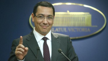 Ponta: Nu ştiu dacă mai e vreun copil care să nu aibă telefon cu Internet